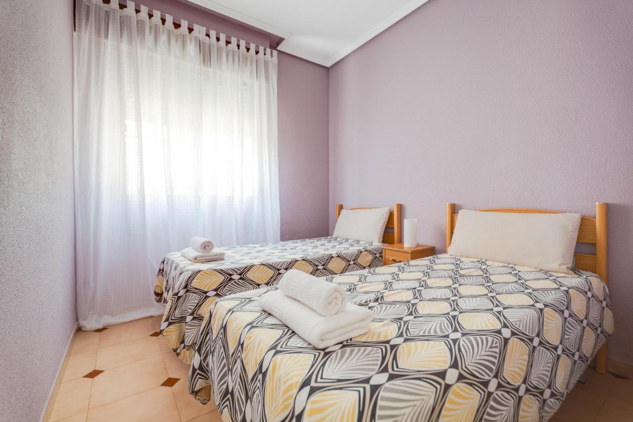 Playa La Mata - Apartamento "Limonka" מראה חיצוני תמונה