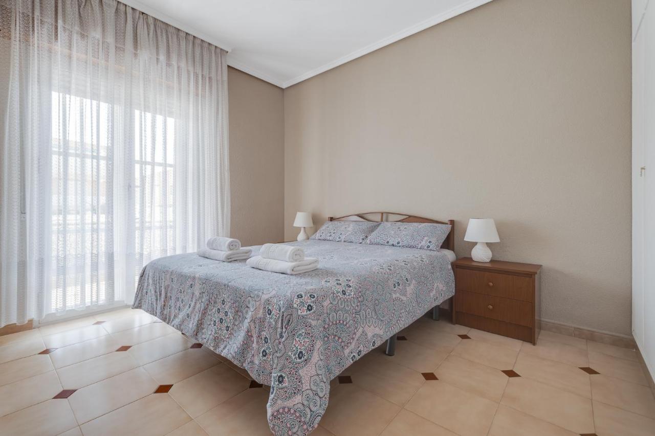 Playa La Mata - Apartamento "Limonka" מראה חיצוני תמונה